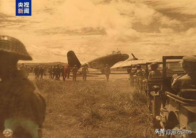 这张办公桌见证中国战区受降典礼