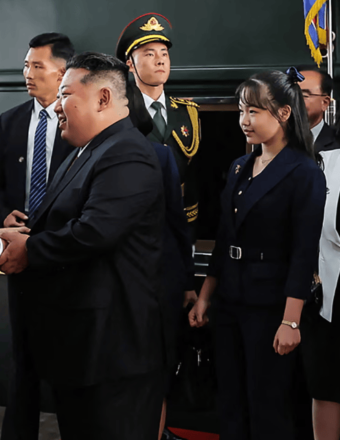 金正恩女儿首登国际舞台，引爆接班传闻！英国首相被架空，工党内斗成全武行…