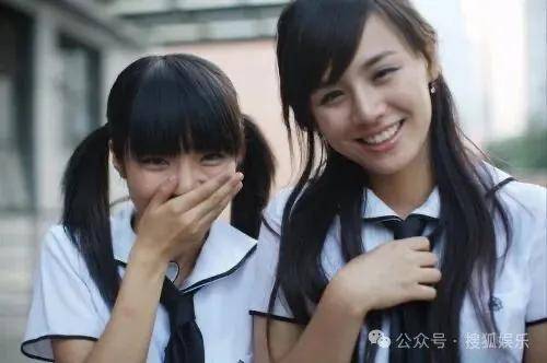 被全网劝分的这对终于分手了？她最近的状态确实肉眼可见的好！