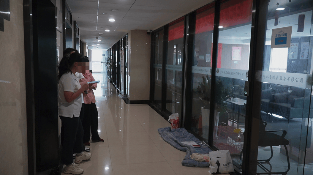 确认过眼神，两天就闪婚！不到一年被离婚，寻妻小伙：为了结婚我家花了30万