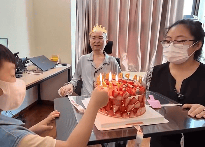 蔡磊发文证实已五体瘫软无法言语，每天依然在高效工作，奇迹已经发生，不会屈辱等死