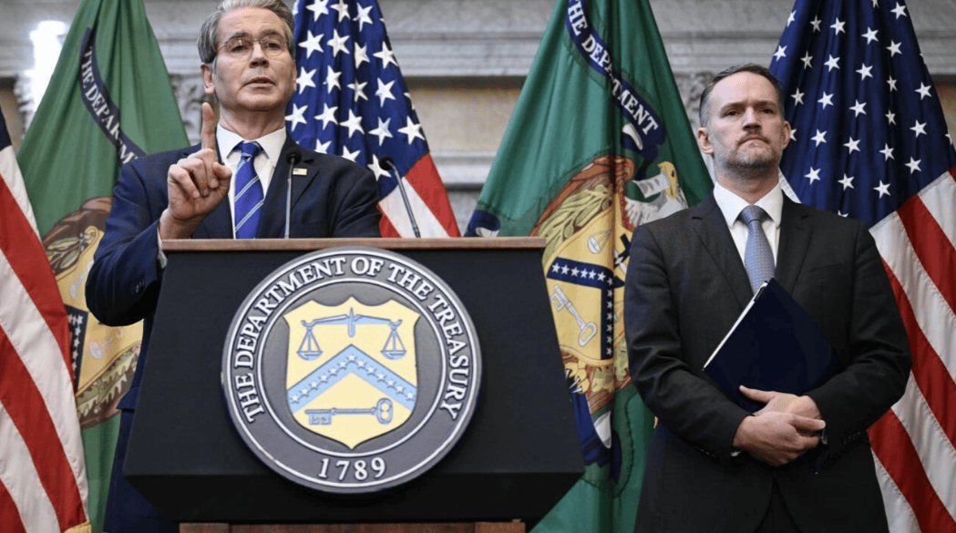 中国对等反制收到成效，首艘美国船只停靠宁波港，缴付近500万港务费