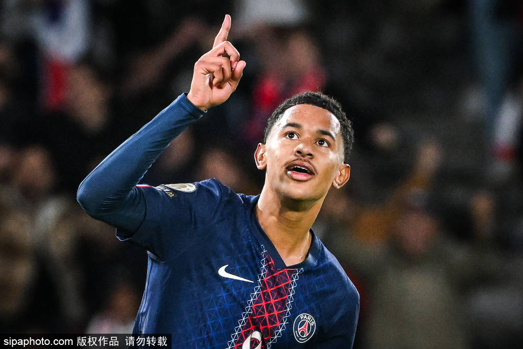 进球大战！法甲-巴尔科拉破门 巴黎连追2球3-3斯特拉斯堡