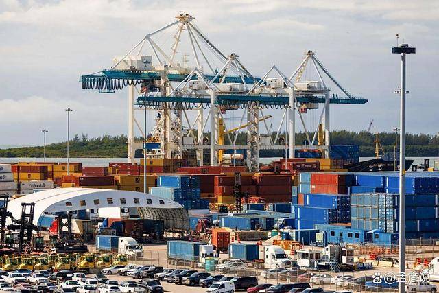 对华征税500%!美国就差临门一脚,突然发现中国还把着一个命门