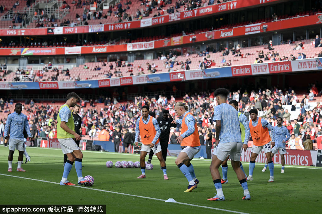 国米vs圣吉罗斯首发揭秘：拉塔罗与新星埃斯波西托的强强对决！