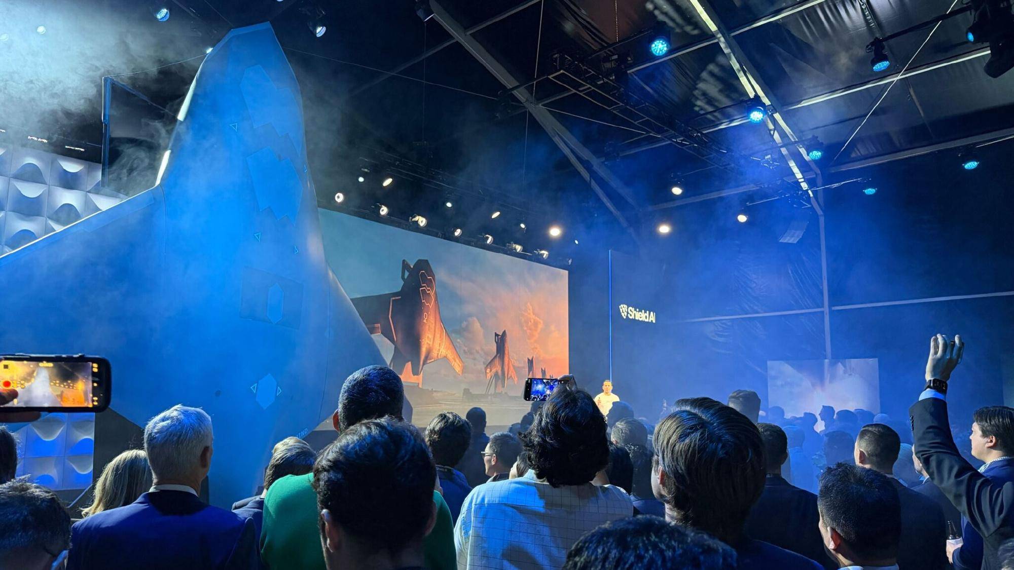 无空速管，疑似第二架歼-50：美国精神胜利法，新六代机东亚决战