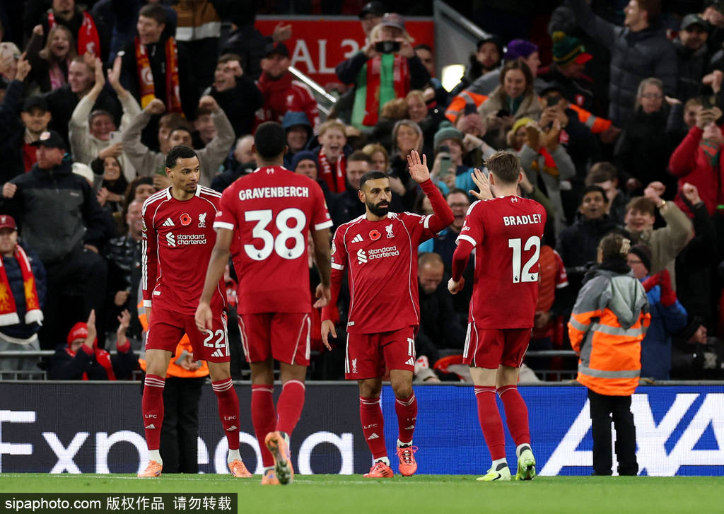 英超-萨拉赫破门赫拉芬贝赫建功 利物浦2-0维拉止四连败