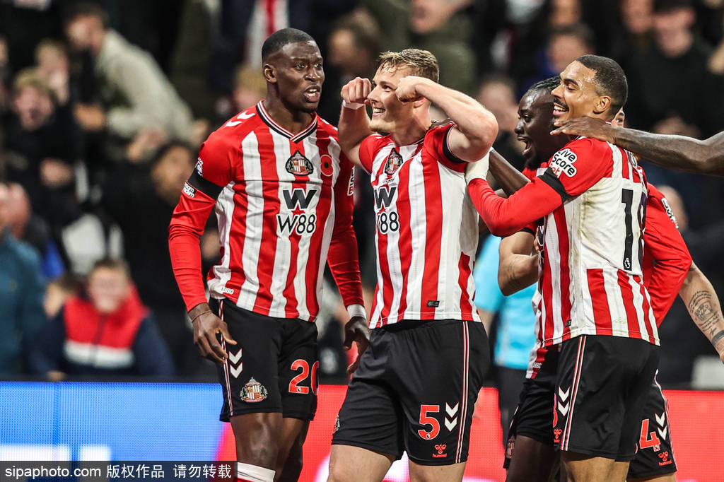 10连胜终结!英超-萨卡破门 阿森纳2-2遭桑德兰补时绝平