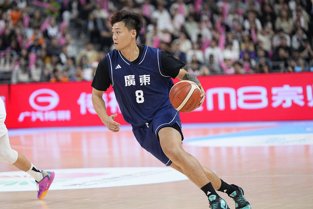 全运会男篮-徐杰6记三分赵睿13+4+5 广东轻取浙江摘金