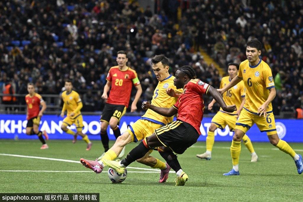 世预赛-比利时1-1十人哈萨克斯坦 还剩1轮2分领跑积分榜