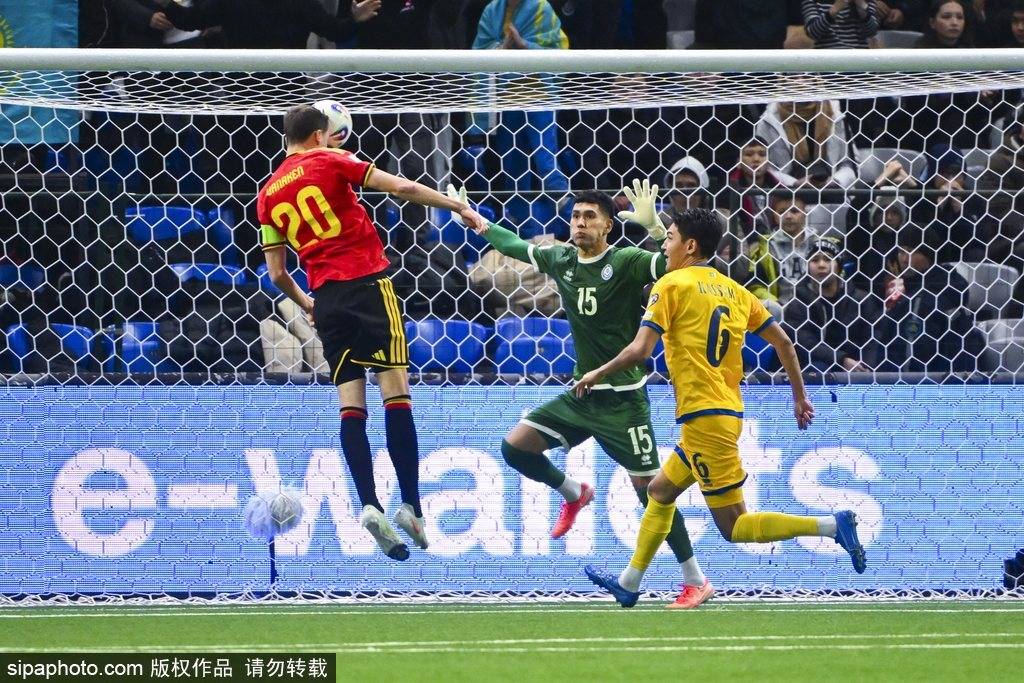 世预赛-比利时1-1十人哈萨克斯坦 还剩1轮2分领跑积分榜