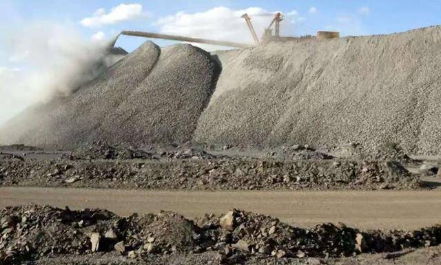 美反华机构高喊：中国子弹已上膛，除了反击，美国已无路可退