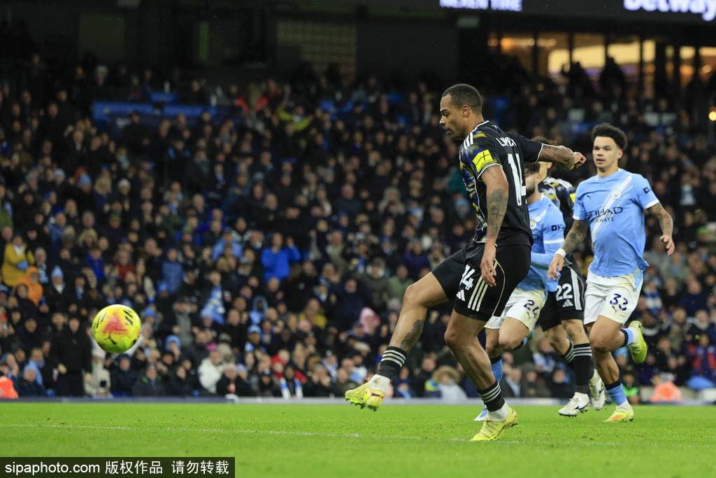 英超-福登双响+绝杀格瓦破门+送点 曼城3-2利兹结束连败