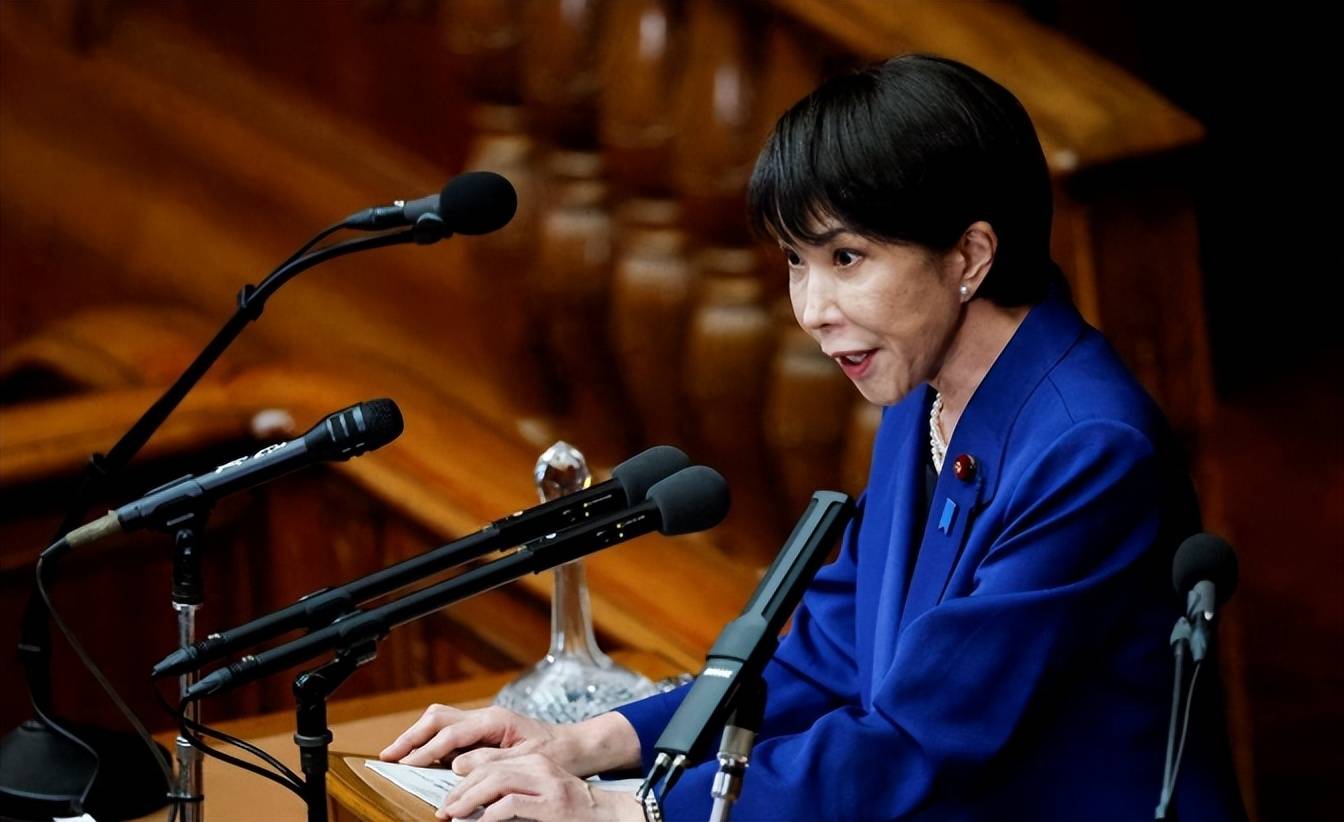 日本签字了，高市选定中日主战场，对华开第二枪，解放军开始巡海，局势这下愈发严峻了