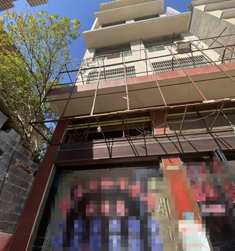 “情侣婚前先后坠楼身亡”事件进展：男方提出赔偿归还超百万元，女方称他们也是受害者