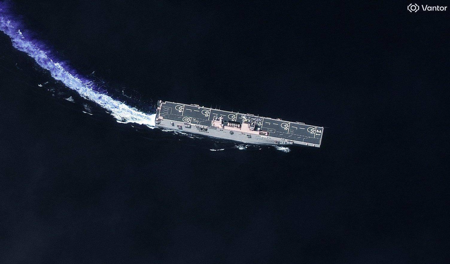 直-20T都拍到了！美国卫星秀精度，监视中国075舰，7万吨直奔澳洲