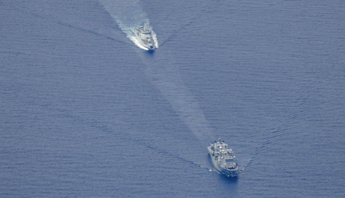 直-20T都拍到了！美国卫星秀精度，监视中国075舰，7万吨直奔澳洲