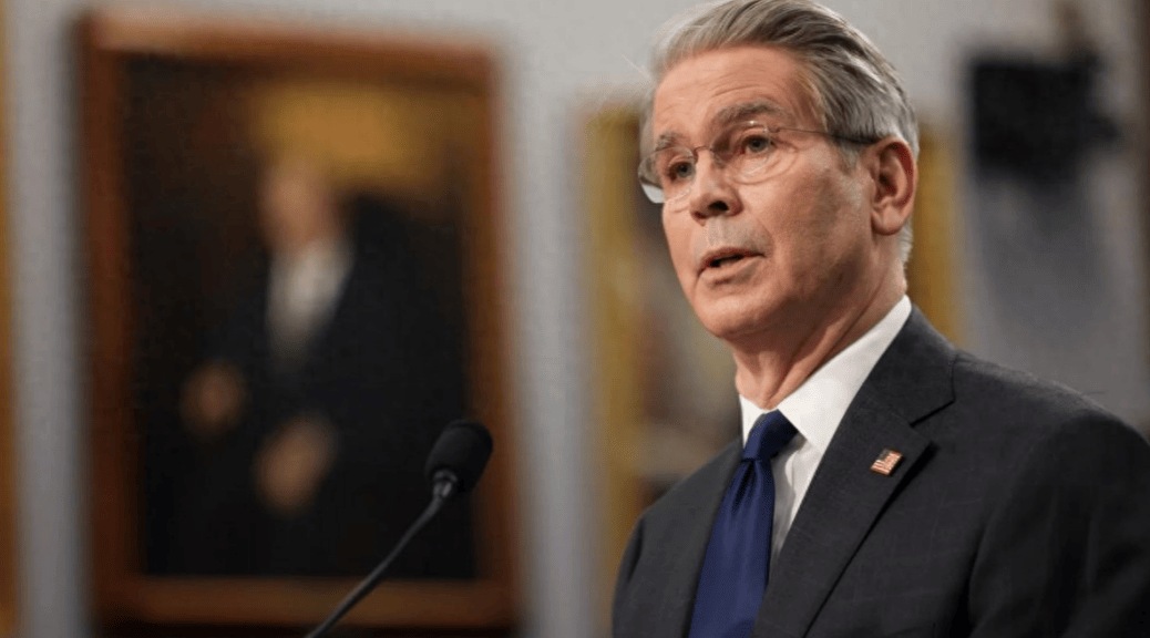 辽宁舰刚“亮剑”,美国上下就对华掏心窝子,堵死了高市早苗的一切后路!