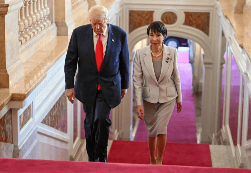 中日军机交锋后，美国重提珍珠港，高市早苗嗅到不对劲，特朗普是要放弃日本？