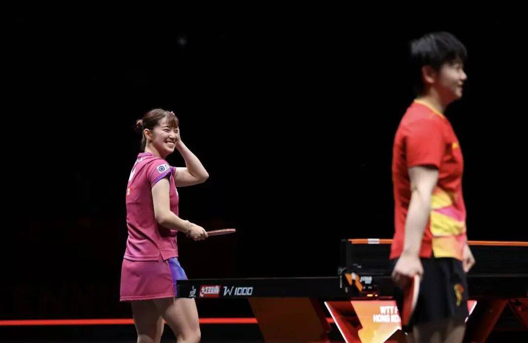国乒包揽女单4强,王楚钦半决赛战莫雷,混双冠军明日出炉 | 香港总决赛