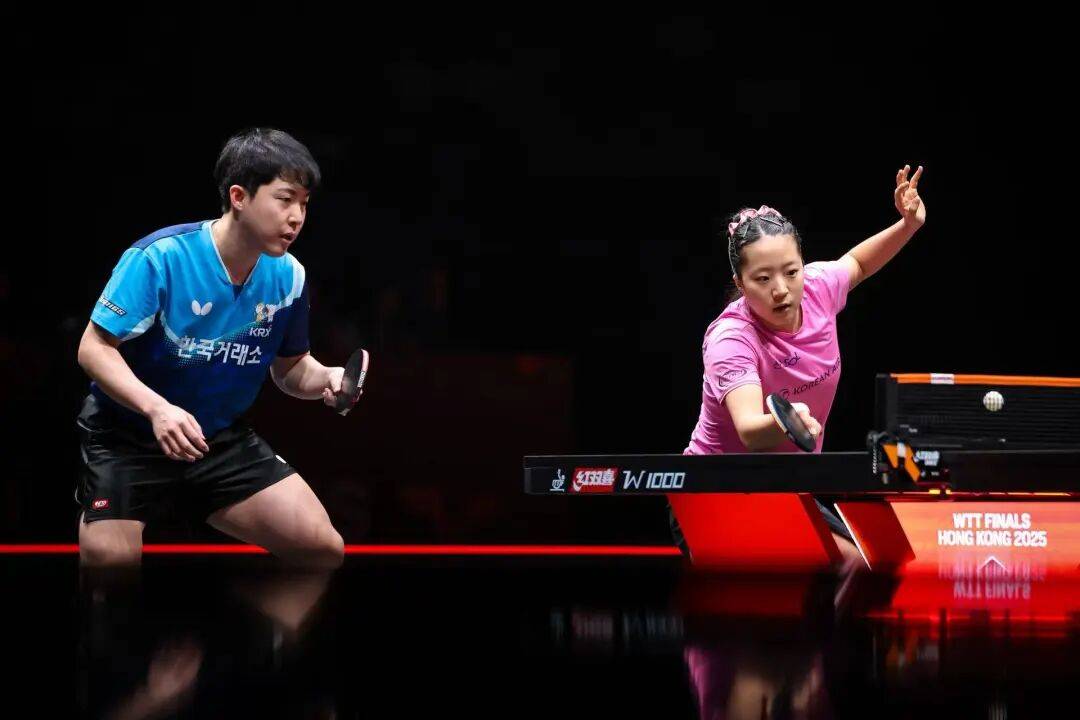 国乒包揽女单4强,王楚钦半决赛战莫雷,混双冠军明日出炉 | 香港总决赛