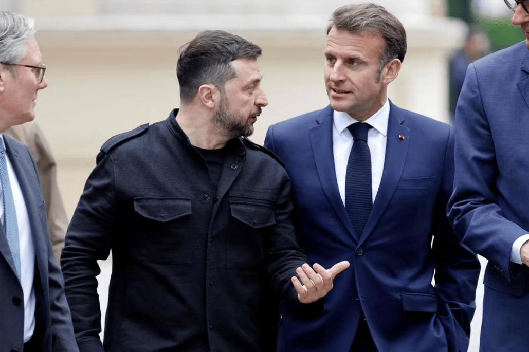 美国正密谋一个新五常:中美俄三国还在,但英国和法国不能上桌了!