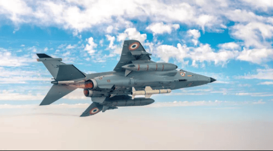 大跌眼镜！被巴铁歼 - 10CE 打服后，印度空军向阿曼买战机