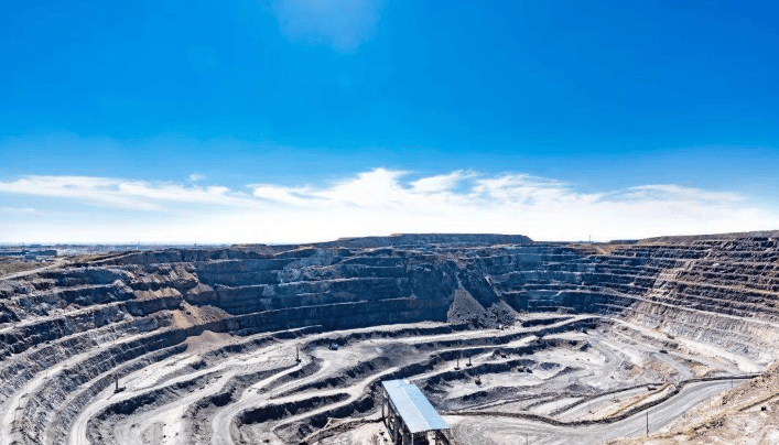 美国懵了,中国恢复稀土出口,但一个关键限制,特朗普有苦说不出