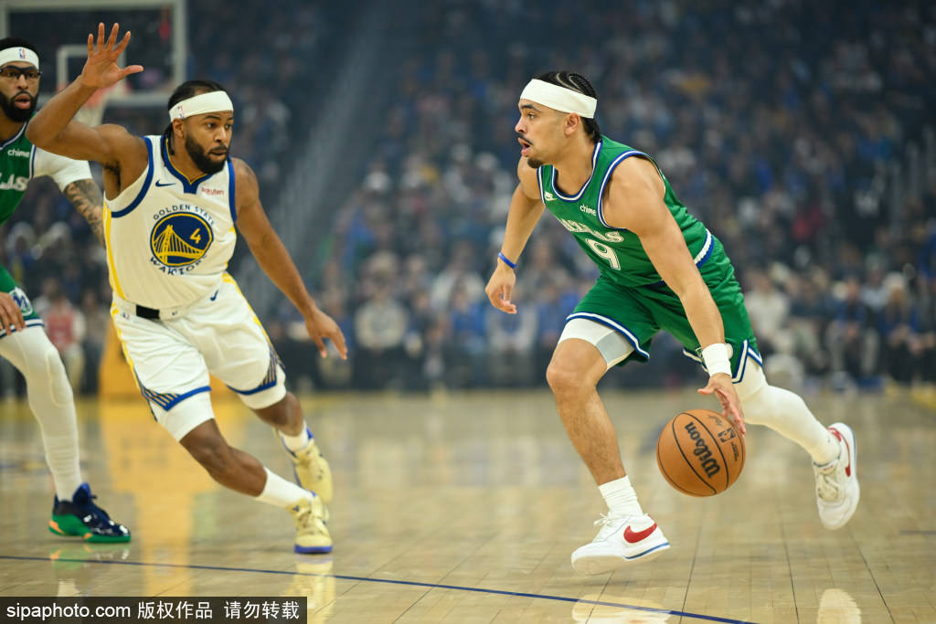 勇士、独行侠与国王达成三方交易,戴维斯能否助力重返巅峰?