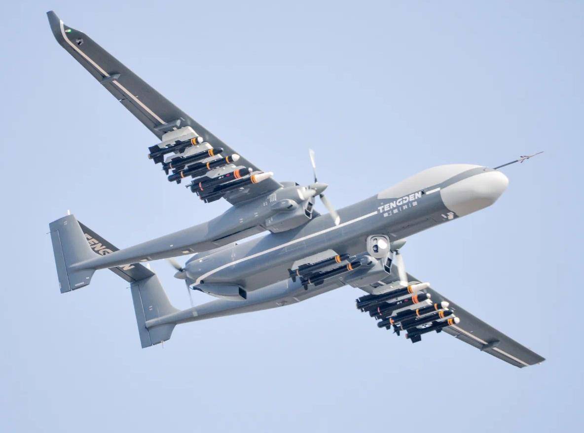 解放军无人机飞临淡水河口,战时将监控台北,封住赖清德逃跑要道