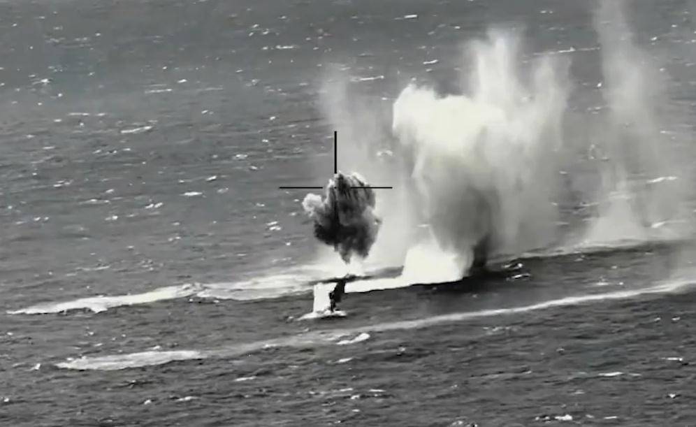 两岸统一利器!炸入台岛24海里,解放军倾泻火力,台军只剩1分钟