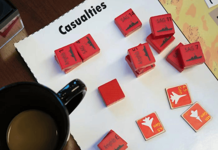 对峙升级,台军公布F16V“锁定”歼16画面,距开火只剩一个按钮?