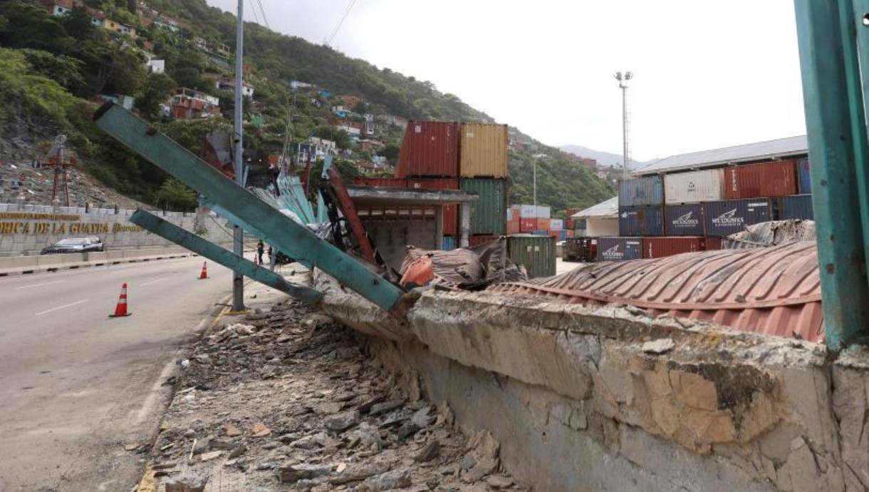 特朗普警告哥伦比亚总统“小心点”，哥国居民：生活暂未受影响，希望生活更好更平安