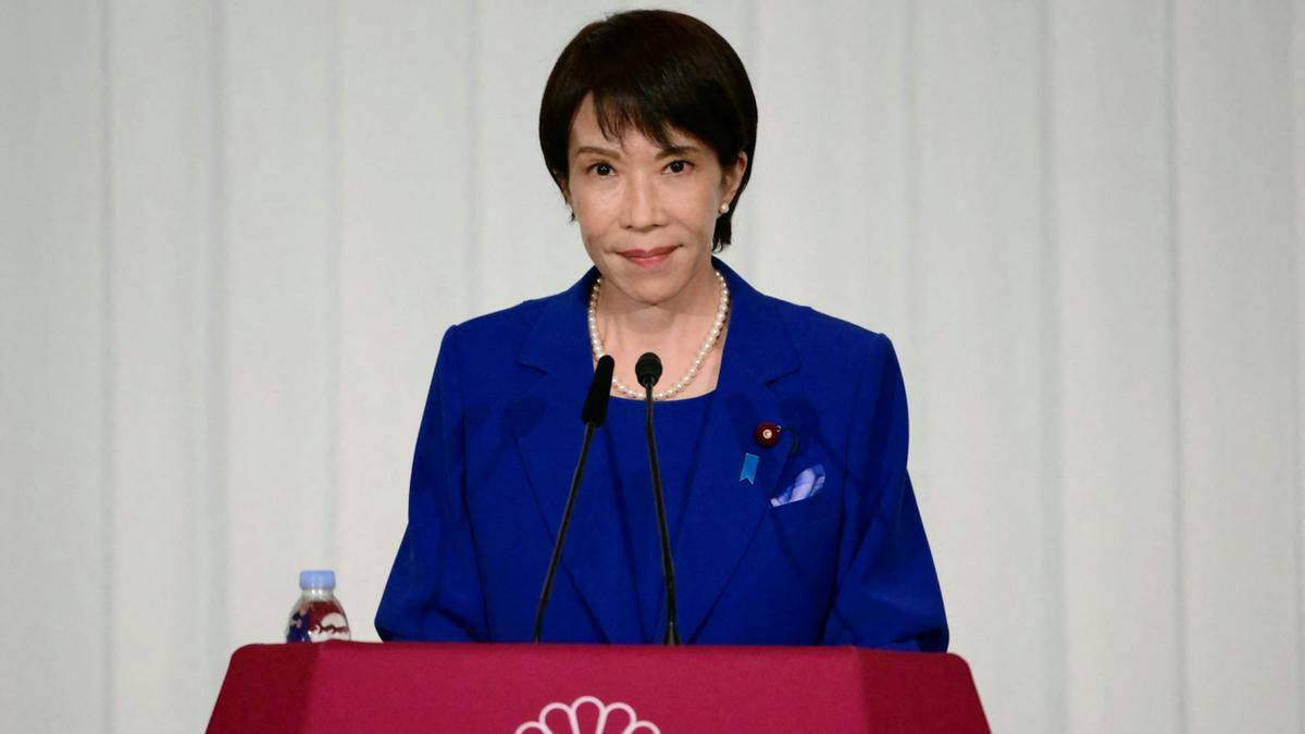 中方禁令刚落下，不到24小时，高市早苗要求撤回制裁，这次真被打到“痛处”了！