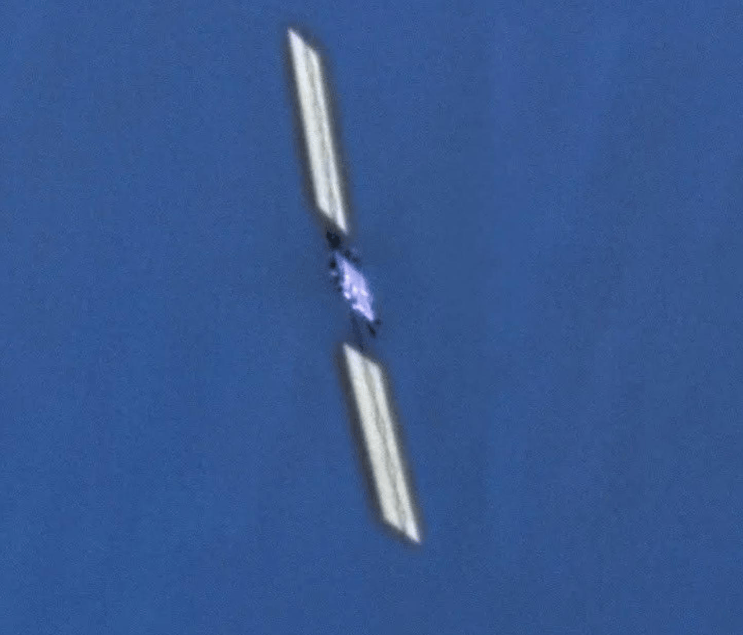 马斯克凭几千颗卫星肆意妄为，中方要弄几十万颗上去，给他立立规矩