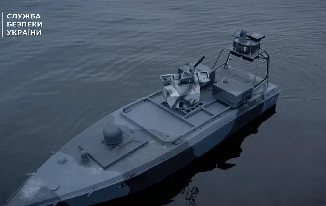 中国“微型小航母”亮相，乌克兰媒发现不对劲：在做全面战争准备