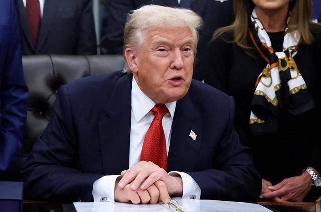 中美最新通话，中方打开天窗说亮话，特朗普向中国做出一项承诺，民进党天塌了！