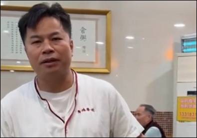 5年点2000多次外卖的顾客突然失去消息，餐馆老板喊话，回应来了——