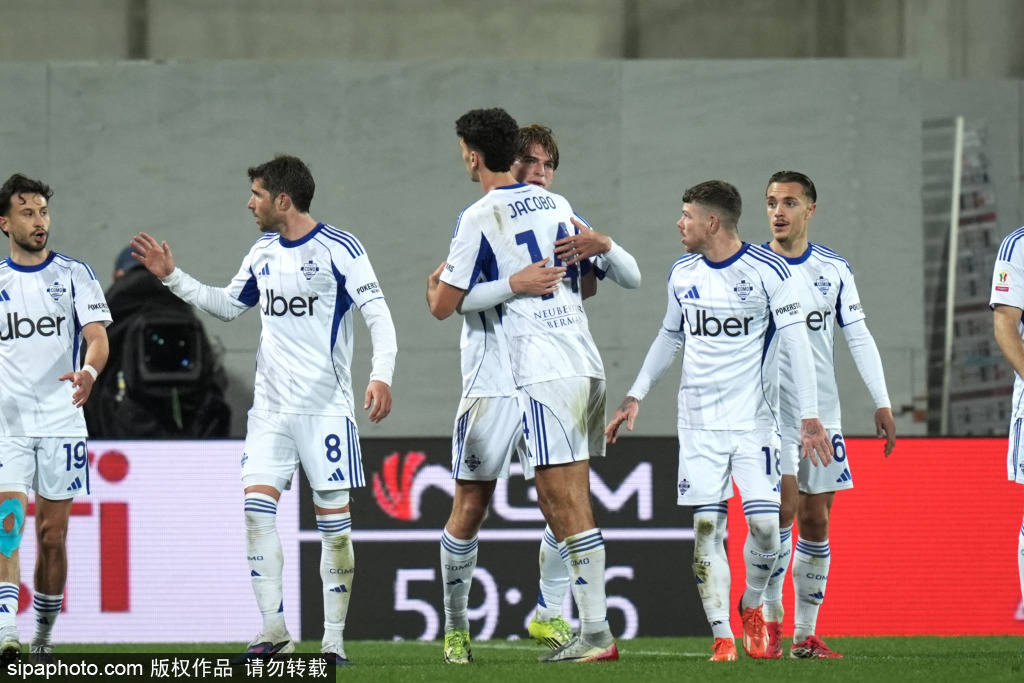 米兰1-1科莫：莱奥的吊射与阿莱格里的红牌争议