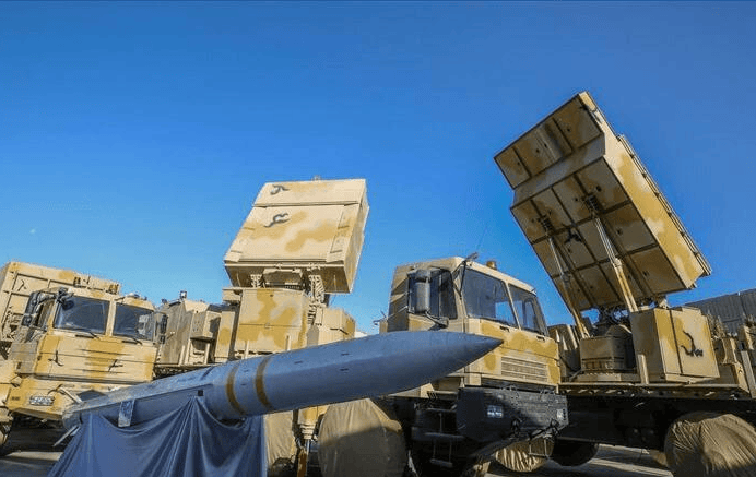 被打懵了！伊朗没料到美以这轮空袭来的这么快，打的S300措手不及