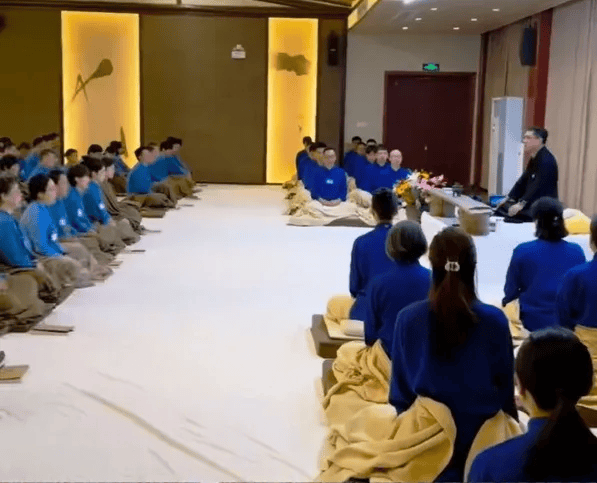 家长花6万换来孩子遭殴打;女大学生被拖行踢踹……乱象屡屡发生,要严肃应对“如是书院”们