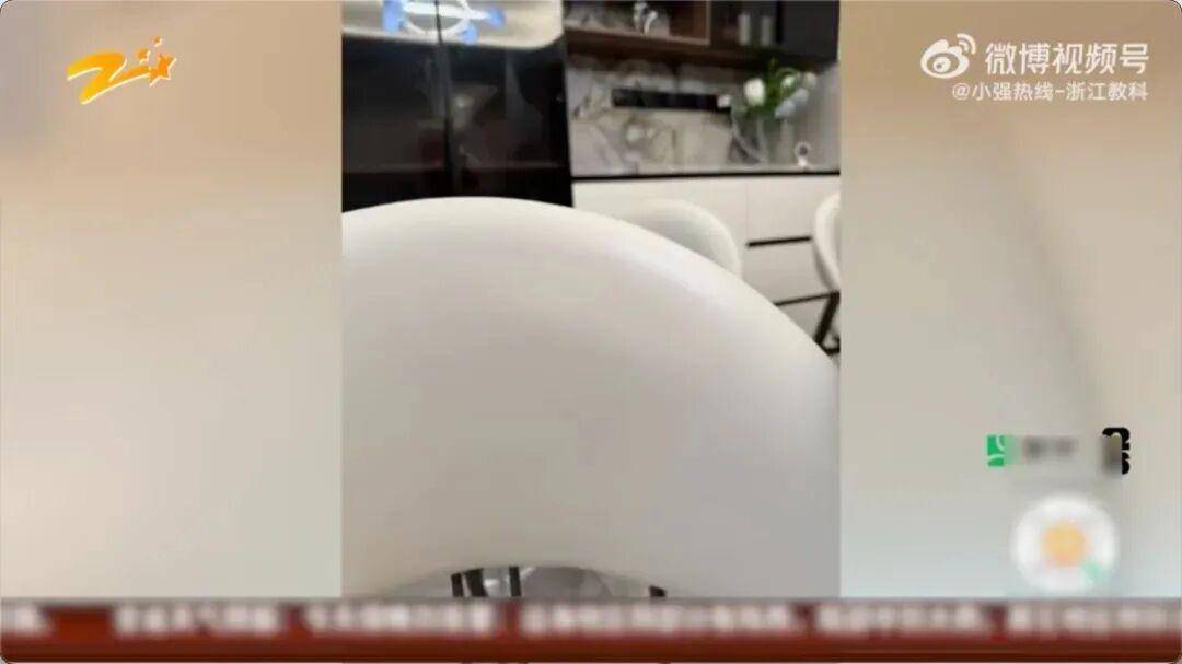杭州一女子花40万元租房2年,退租时房东要求扣押金、更换新家具;租户:花了2千多元清理,但不可能恢复原状态;房东:她不是修复只是掩盖