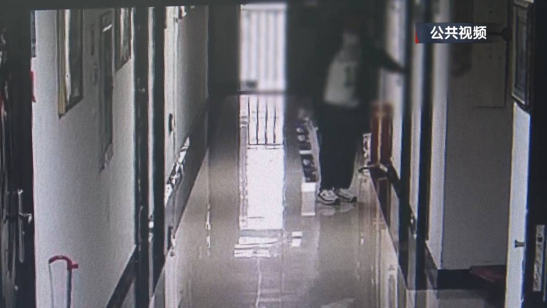 北京警方刑拘1名男子:瓶装水、卫生纸和现金,全都不能错过!