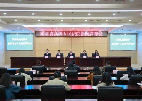 独生女病逝，同居十余年男友以“女婿”身份为其母亲养老送终；老人身故后，外甥女把“女婿”告了，要求代位继承500万元遗产，法院判了